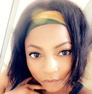 Meet your Posher, Adeola